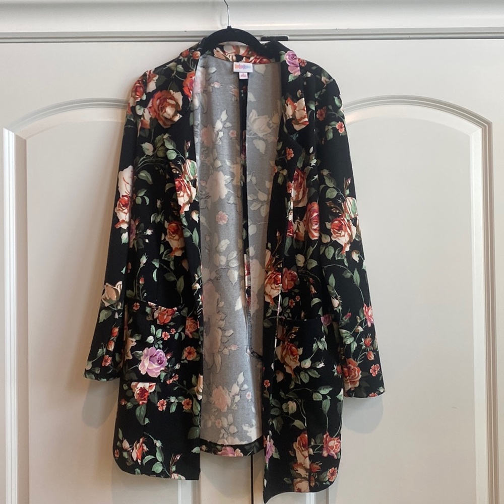 LULAROE Floral Rose Long Sleeve Cardigan